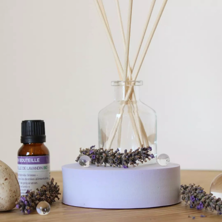Huiles essentielles la Provence en bouteille