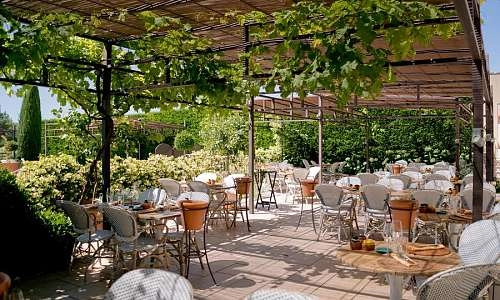 Cipressa restaurant_Gargas