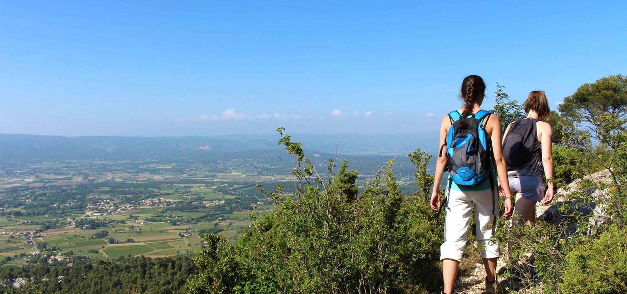 Mourre de Cairas : sommet du Petit Luberon depuis le Vieil Oppède