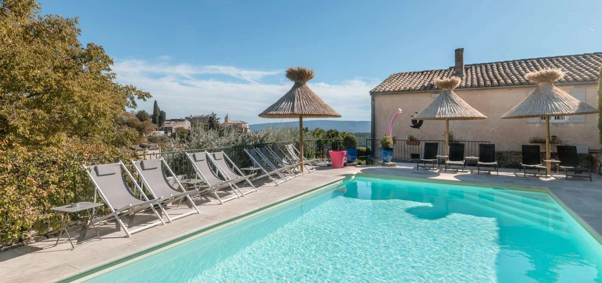 Le Mas des Romarins***