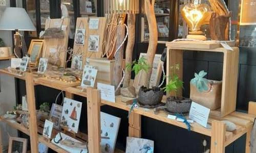 Les tableaux de galets et luminaires