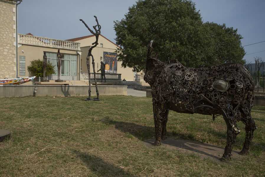 Fondation Blachère près de Bonnieux