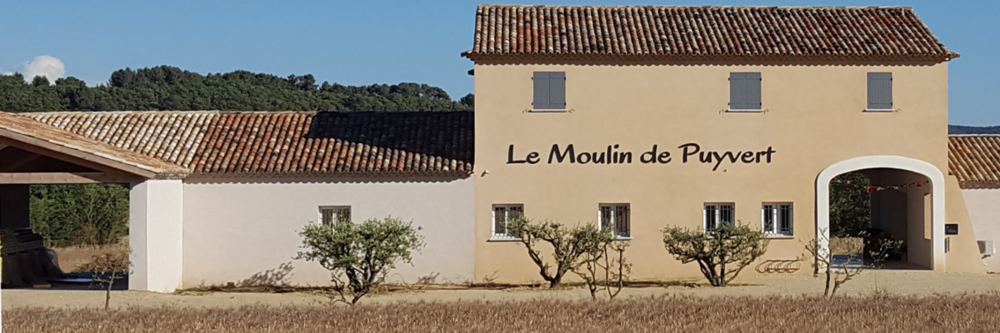 Moulin à huile et magasin bio à Puyvert