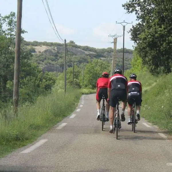 Le Top Test des meilleurs vélos du monde s'invite dans le Luberon