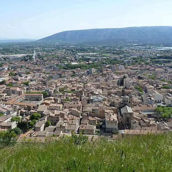 Cavaillon, entre eau, histoire et patrimoine