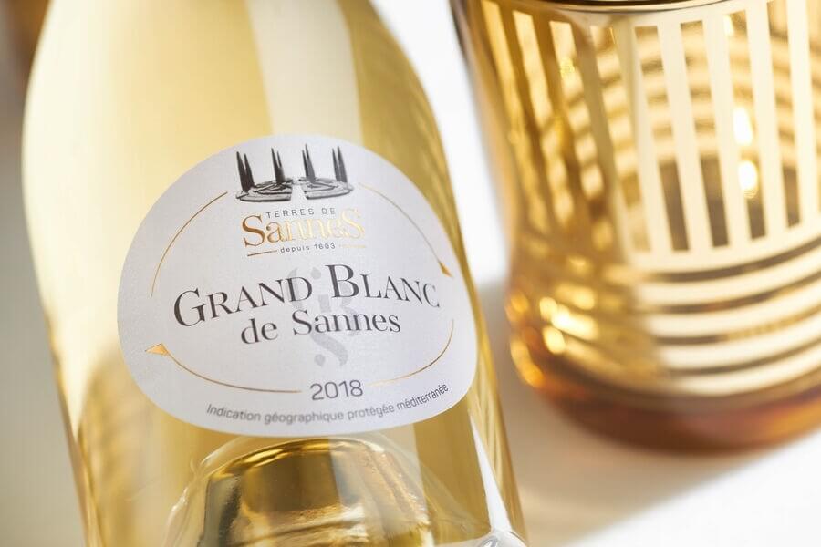 Bouteille de vin blanc Grand Blanc de Sannes du Château de Sannes dans le Luberon