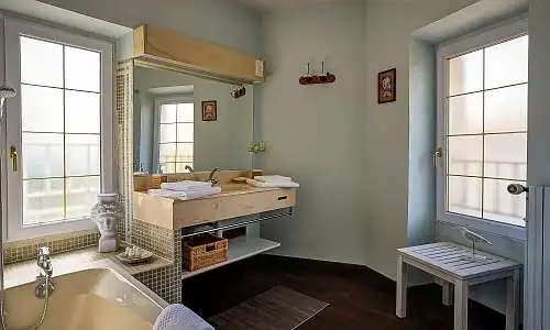 La Chaumière