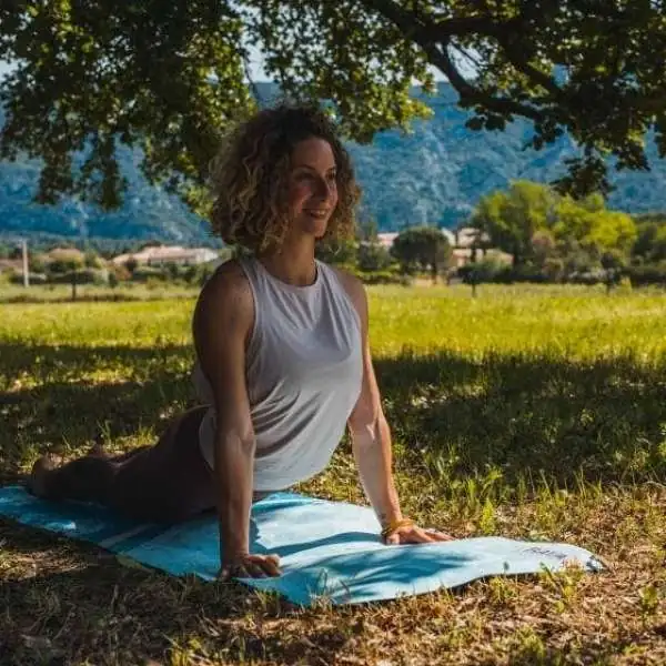 Namasté : Le Yoga au cœur du bien-être dans le Luberon