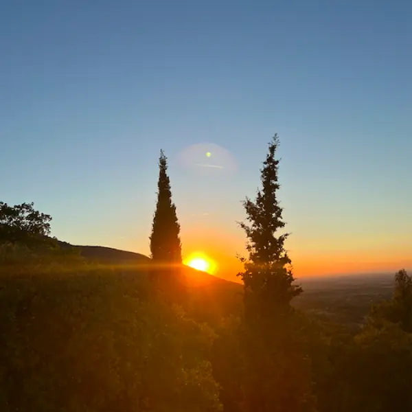 Top 3 des couchers de soleil en Destination Luberon 