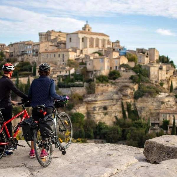 Gordes à vélo