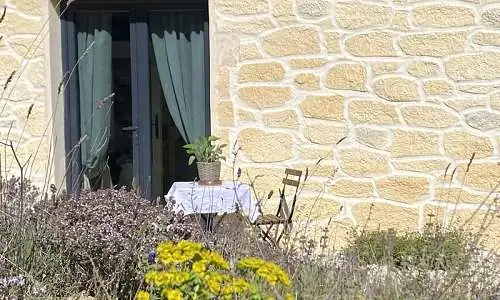 entrée indépendante