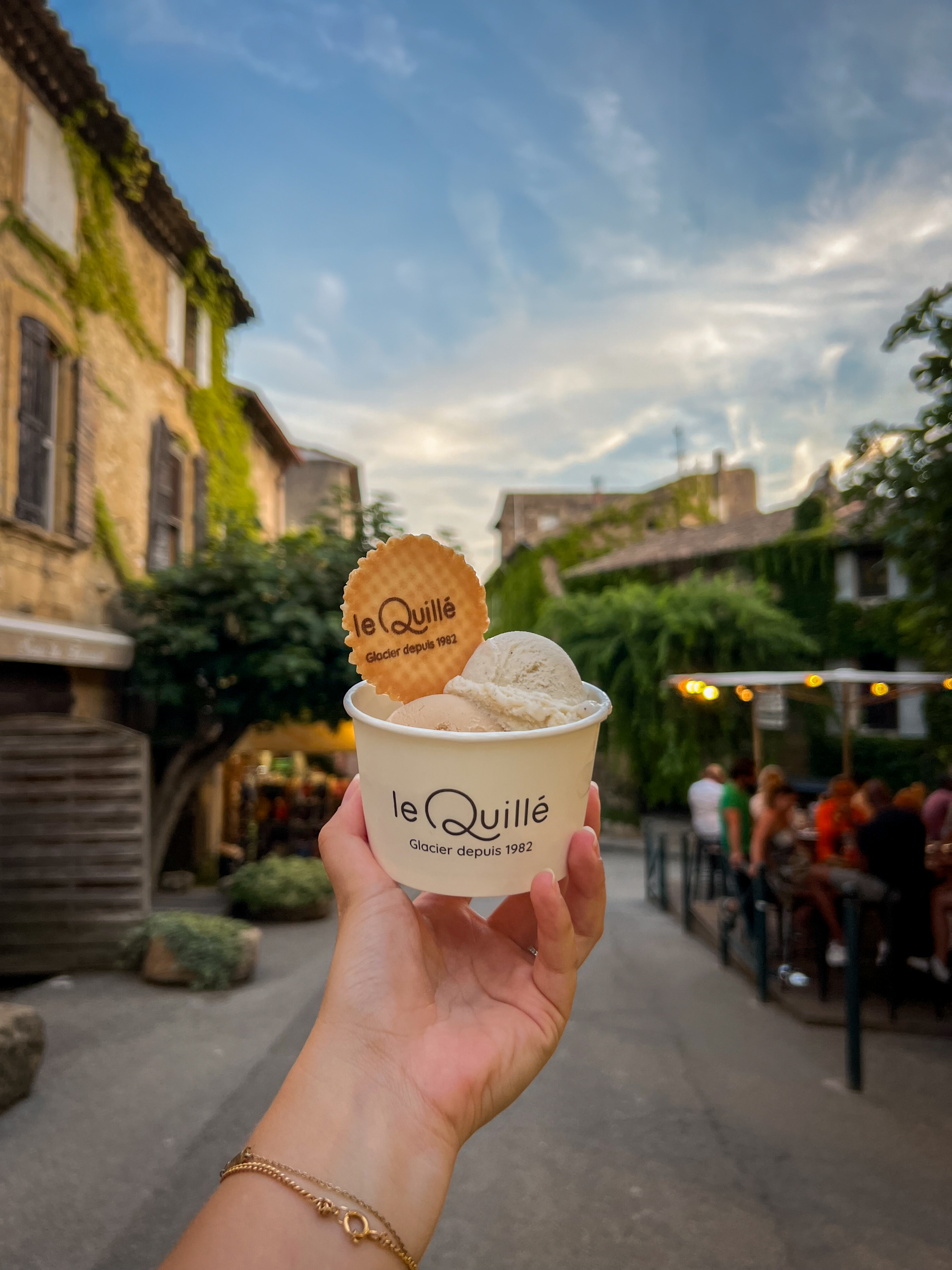 Les meilleurs glaciers du Luberon et leurs glaces artisanales