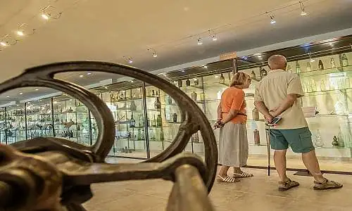 Musée Arts & Métiers Vin