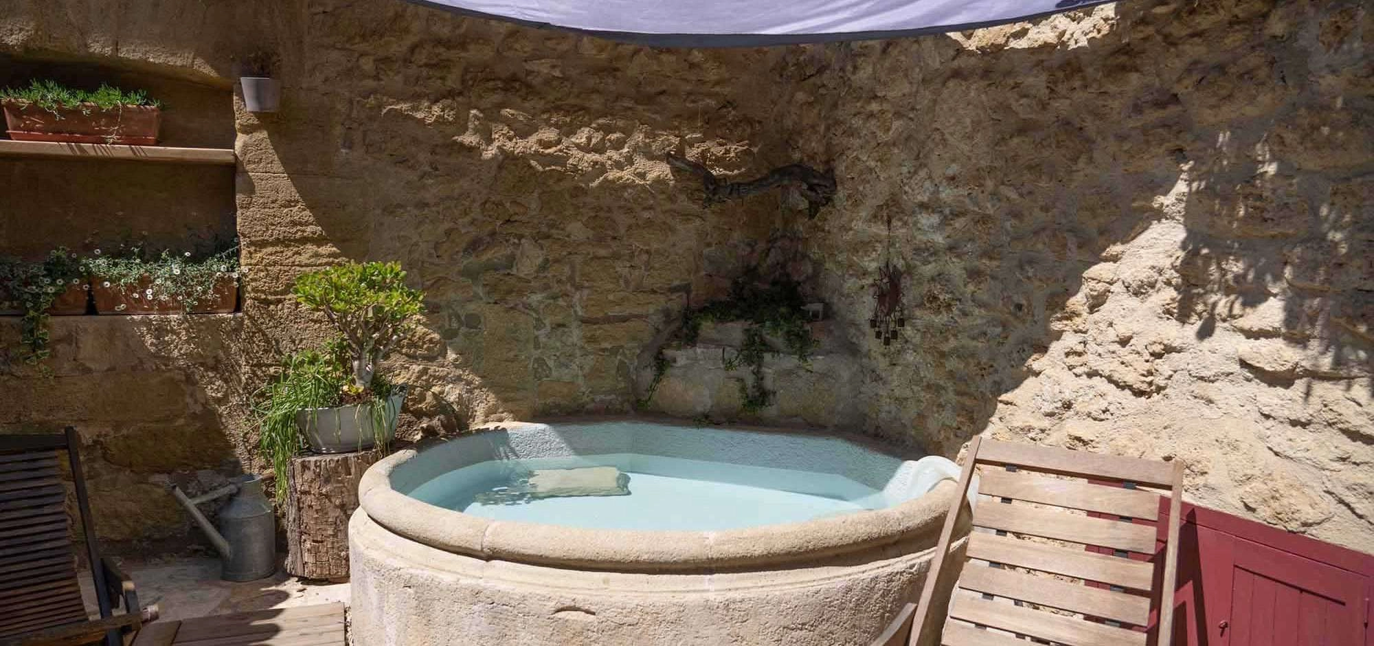 Une chambre en Luberon