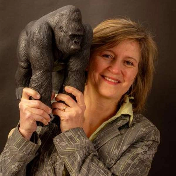 Olivia Tregaut Sculpture